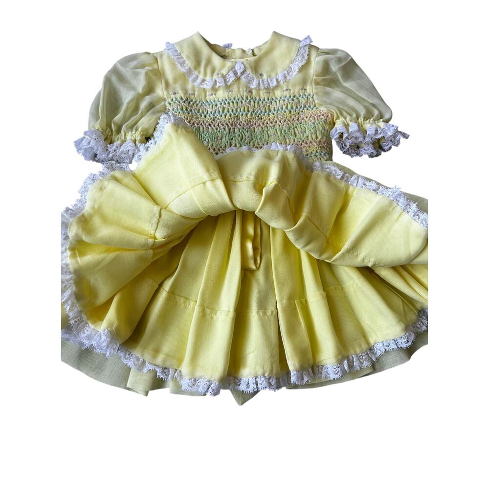 Vintage handmade baby girls smocked dress with slip yellow lace frilly 3-6 mos - Picture 4 of 6